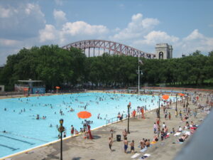 Astoria Park Pool (Image Source Dinastoria on Flickr)
